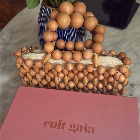 Cult Gaia Natural Wooden Bead Bag The Cora 9.5 By 5.5 - Picture 2 of 11
